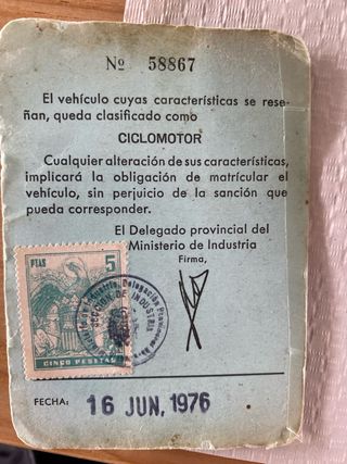 Movylette clásica roja