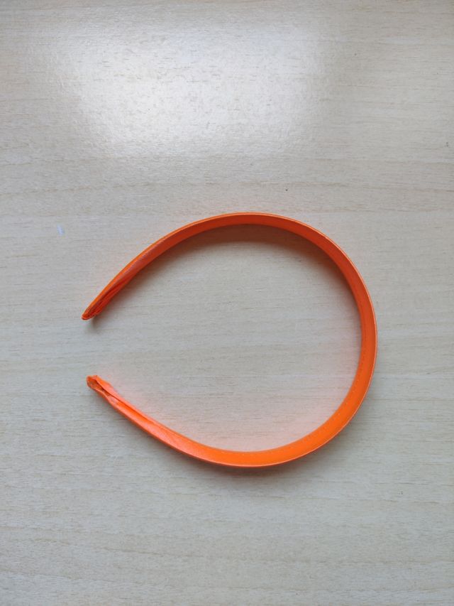 Diadema color salmón