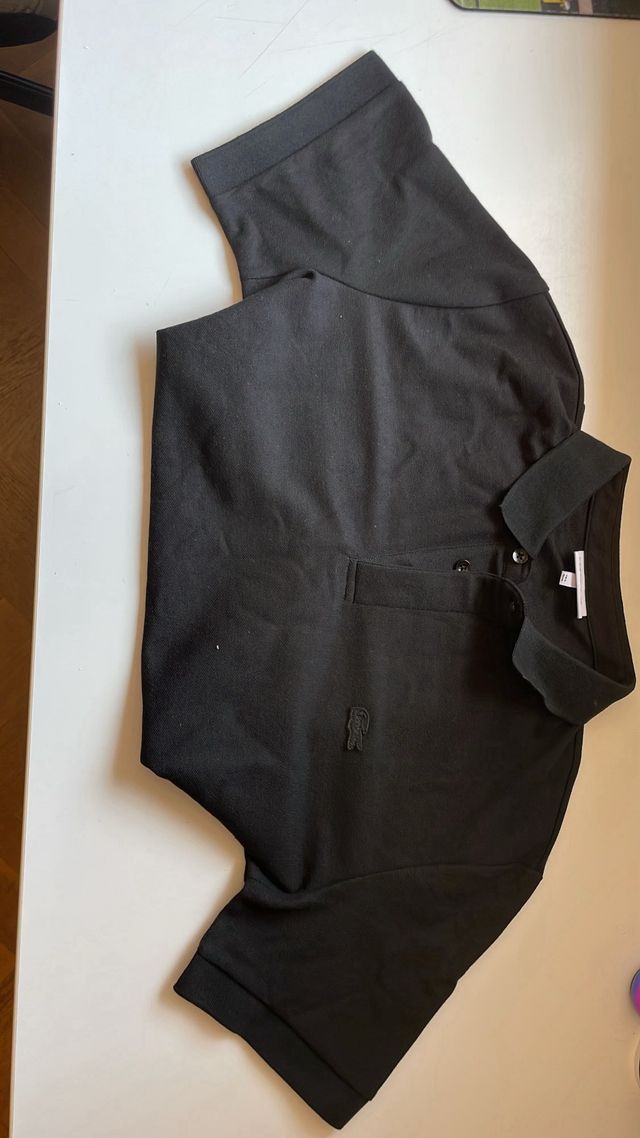 Polo Lacoste negro