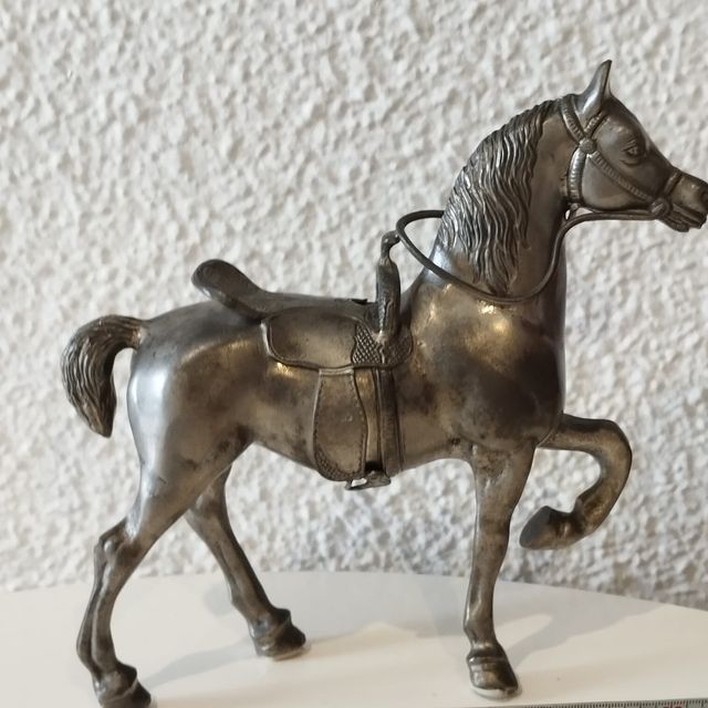 Figura caballo estaño con sello 95%