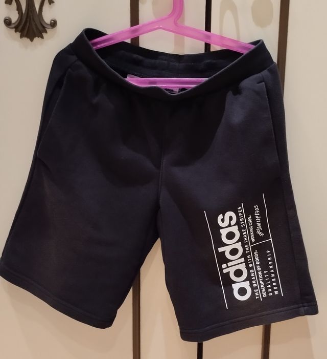 Pantaloncini bambino. Adidas.