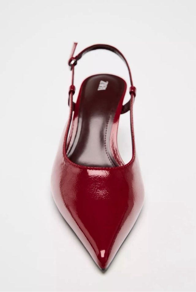 Tacones Zara rojos de punta