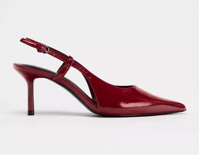 Tacones Zara rojos de punta