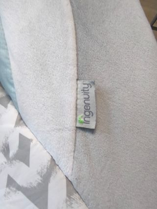 Hamaca mecedora Ingenuity bebé