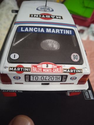 Lancia Delta HF 4WD Rallye Monte Carlo 1:24