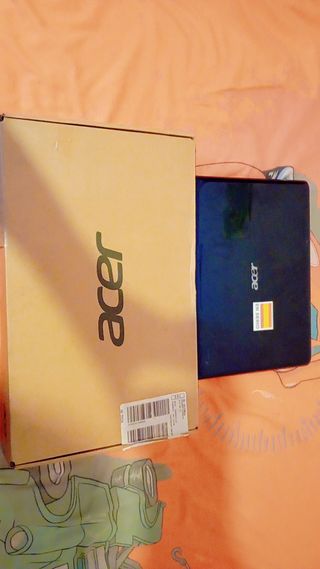 Portátil Acer Azul 

