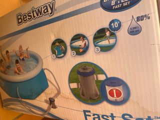 Piscina hinchable 2,44m x 66cm