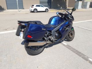 Triumph Sprint GT 1050