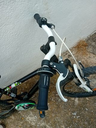 Se vende en buen estado.rueda de 20
