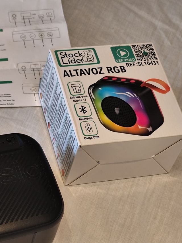 Altavoz Bluetooth con luces RGB