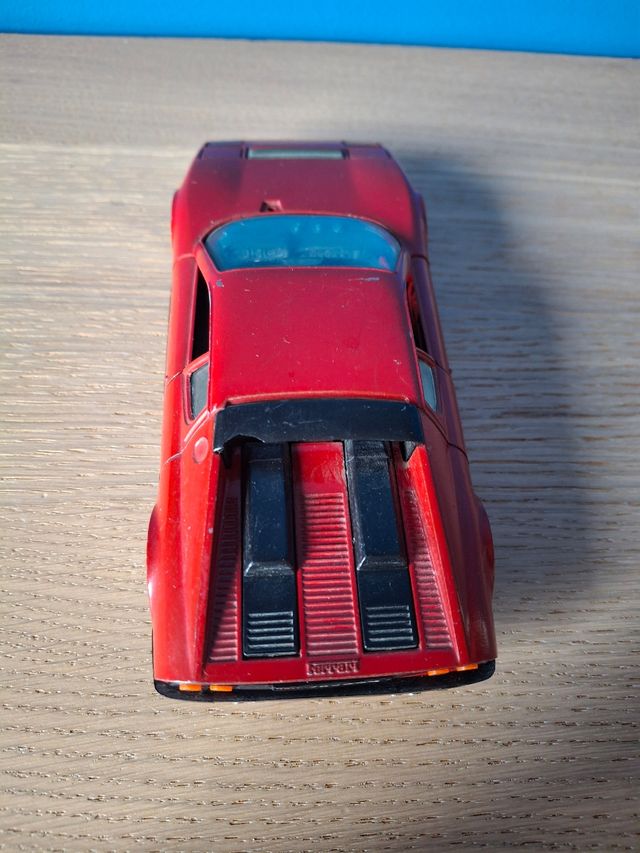 Ferrari BB 512 Bburago 1:24