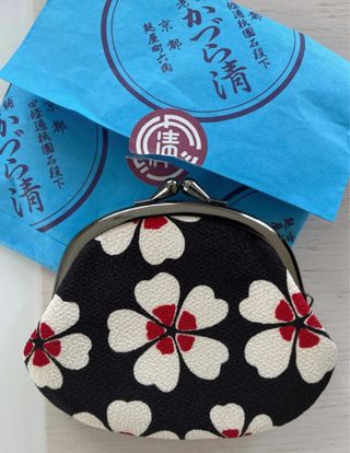 Autentico Monedero Japonés - Flores rojas