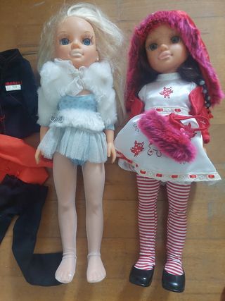 Muñecas Nancy y ropa