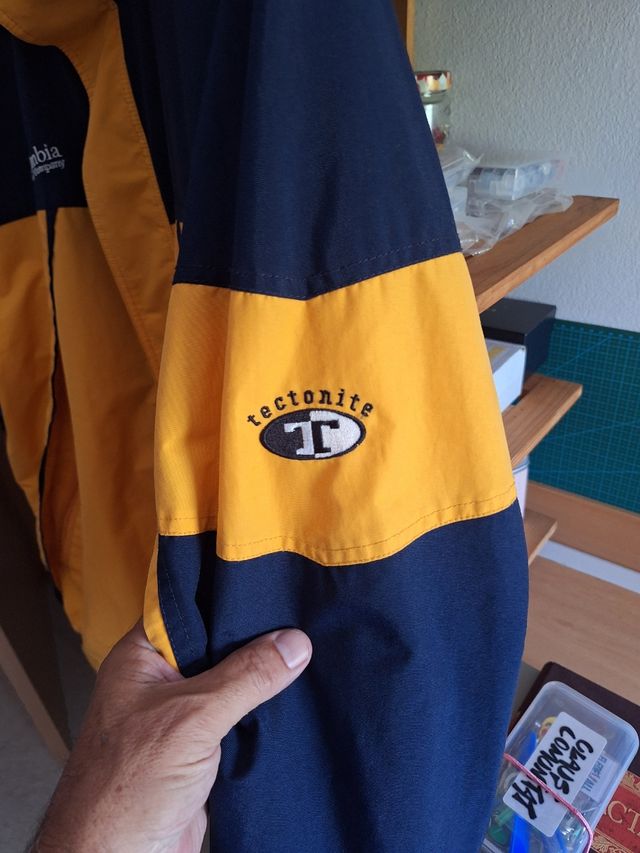 Chaqueta Columbia montaña azul-amarilla