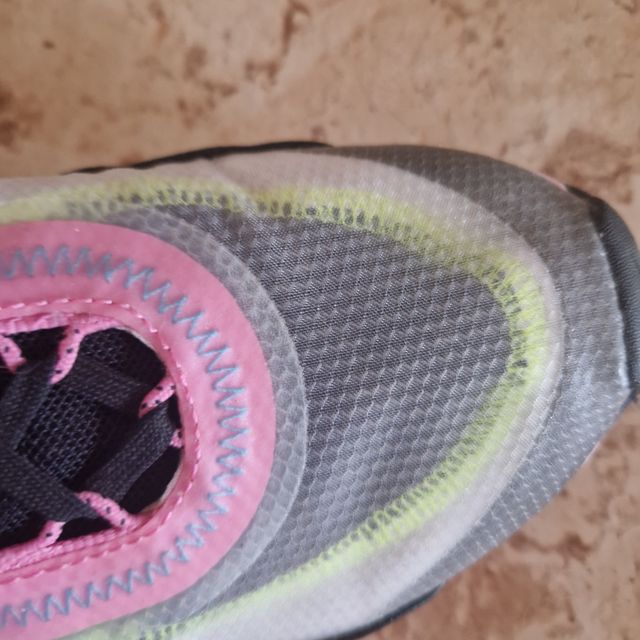 Nike Air Max 2090- Zapatillas Rosa