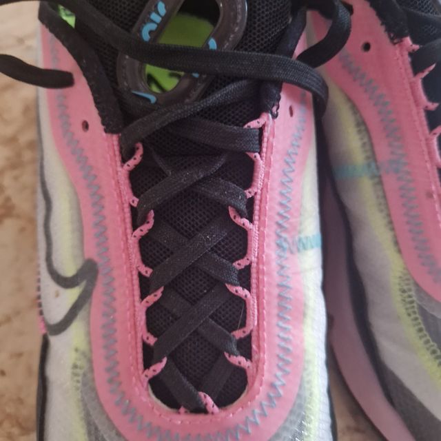 Nike Air Max 2090- Zapatillas Rosa