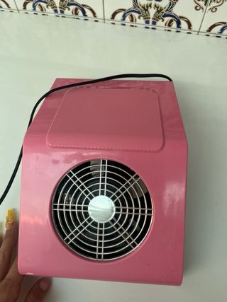 Aspirador polvo uñas rosa