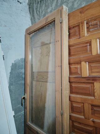 Puerta madera cristal doble