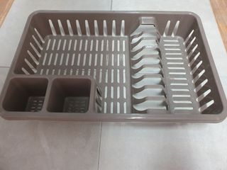 Escurridor vajilla plástico marrón