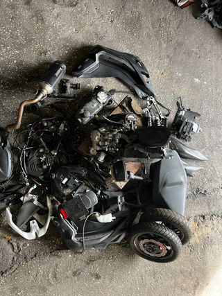 Peças Aprilia SR 125 GT