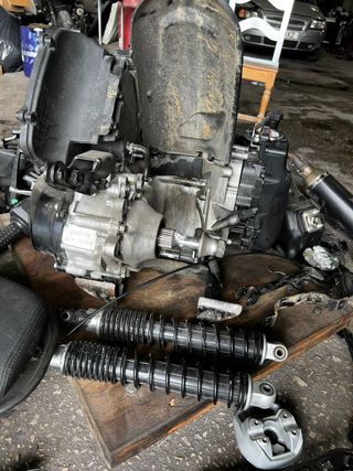 Peças Aprilia SR 125 GT