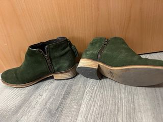 Botines ante verde mujer