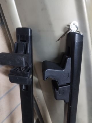 Bacas y cofre para coche