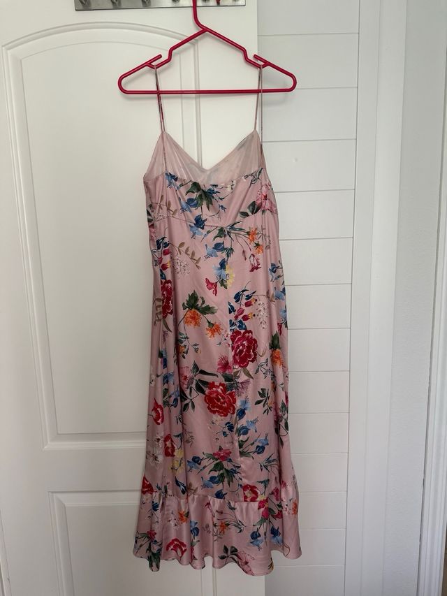 Vestido midi floral rosa