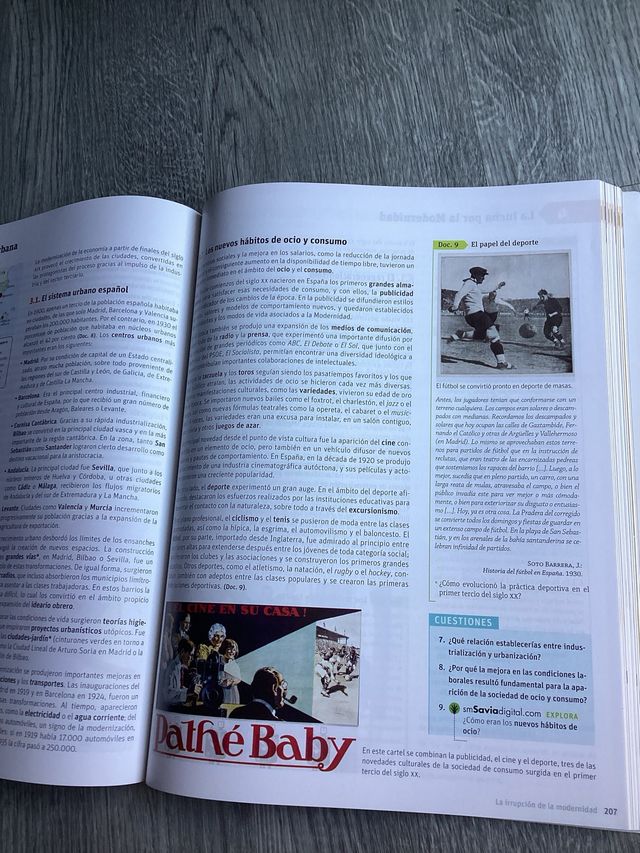 Libro Historia de España 2º Bachillerato sm