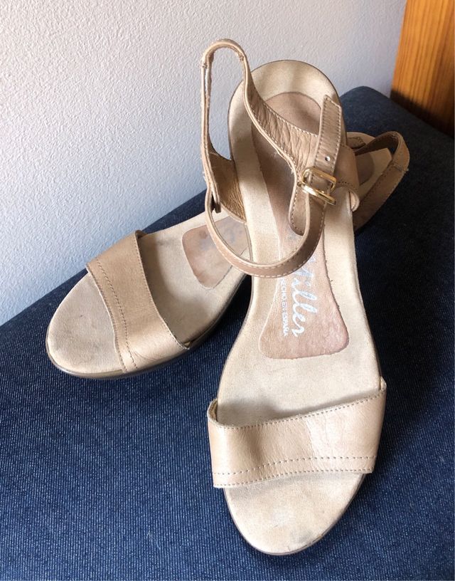 Sandalias Patricia Miller beige, talla 39