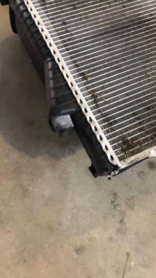 Radiador BMW E39 528i