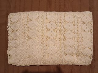 Colcha de ganchillo de hilo perlé