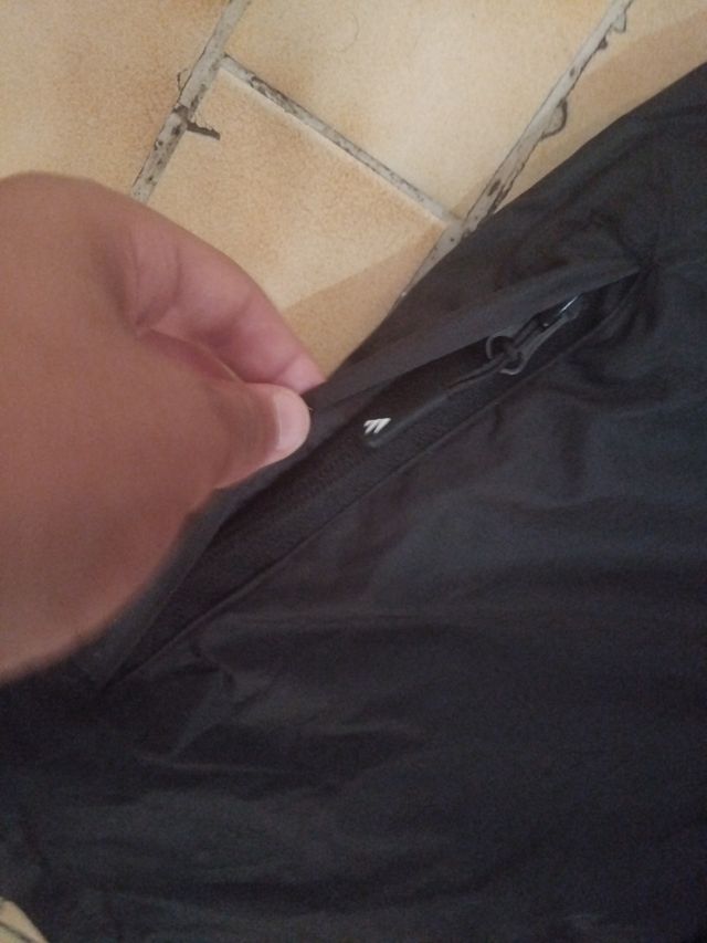 Plumifero Mountain Pro negro talla S