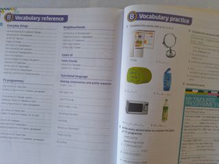 SPECTRUM WORKBOOK 2, de OXFORD, para Bachillerato