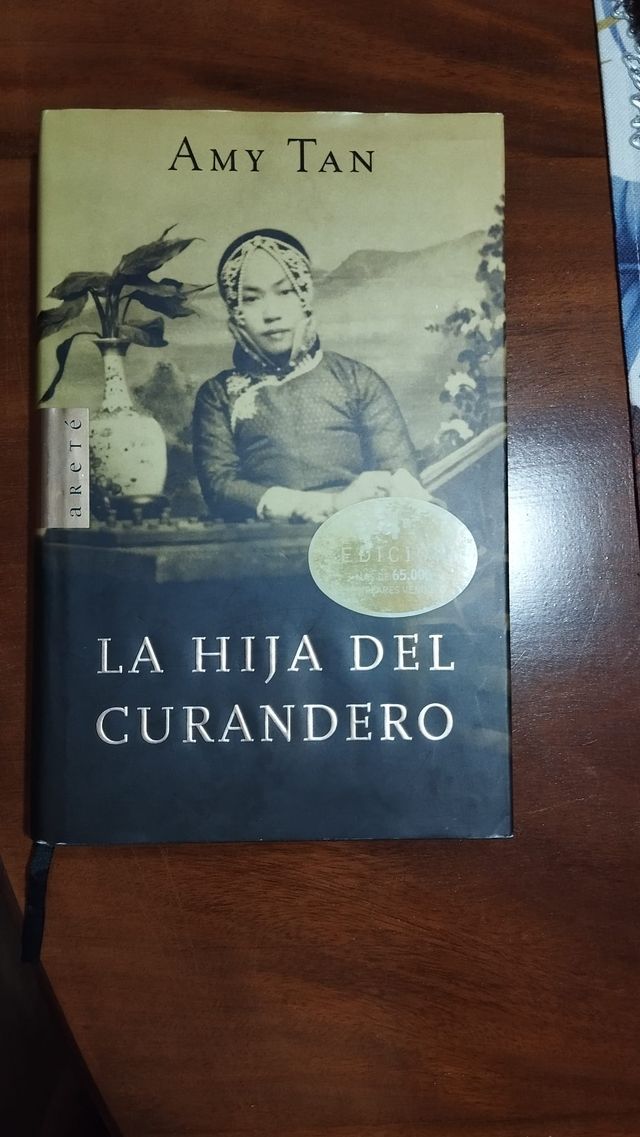 Libro La hija del curandero