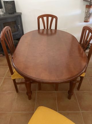 Mesa comedor + 6 sillas madera