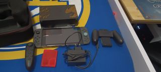 Nintendo Switch Gris - Incluye Accesorios