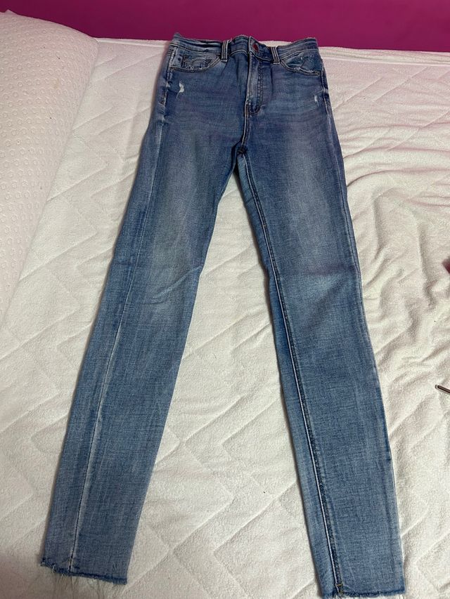 Vaqueros pitillo azules