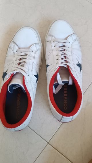 Converse One Star blancas y rojas