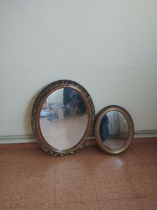 Espejo ovalado antiguo madera dorada