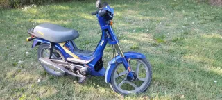 Derbi Variant Star: Ciclomotor Azul