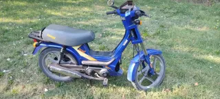 Derbi Variant Star: Ciclomotor Azul