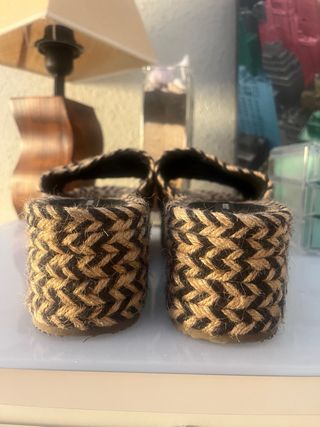 Sandalias plataforma esparto PULL&BEAR 37