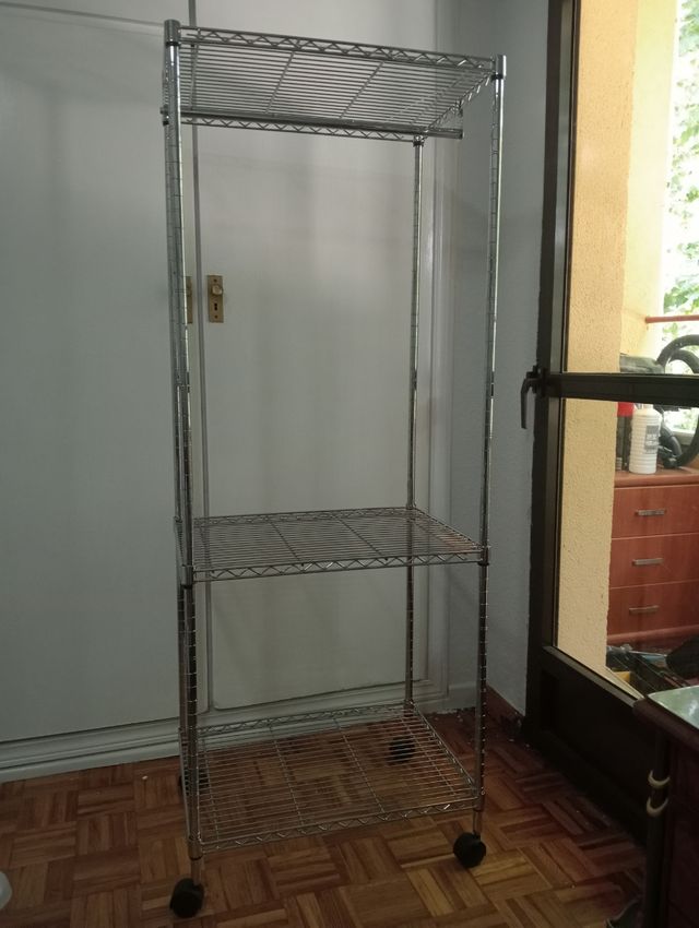Estantería metálica 3 estantes