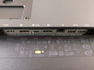 Monitor profesional Lenovo ThinkVision P24H-20 USB