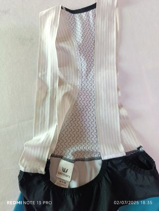 Equipación ciclismo Vermarc M