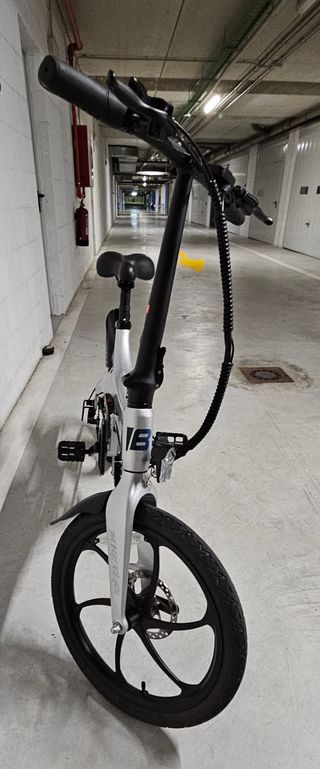 Bicicleta eléctrica Behumax E-890 plegable nueva