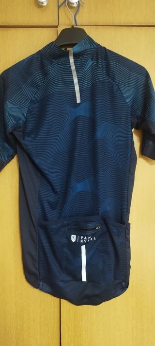 3 Maillot ciclismo Van Rysel talla S