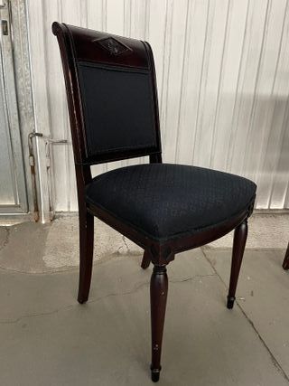 silla madera estilo clásico