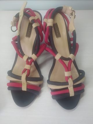 Sandalias Bimba y Lola - Talla 38